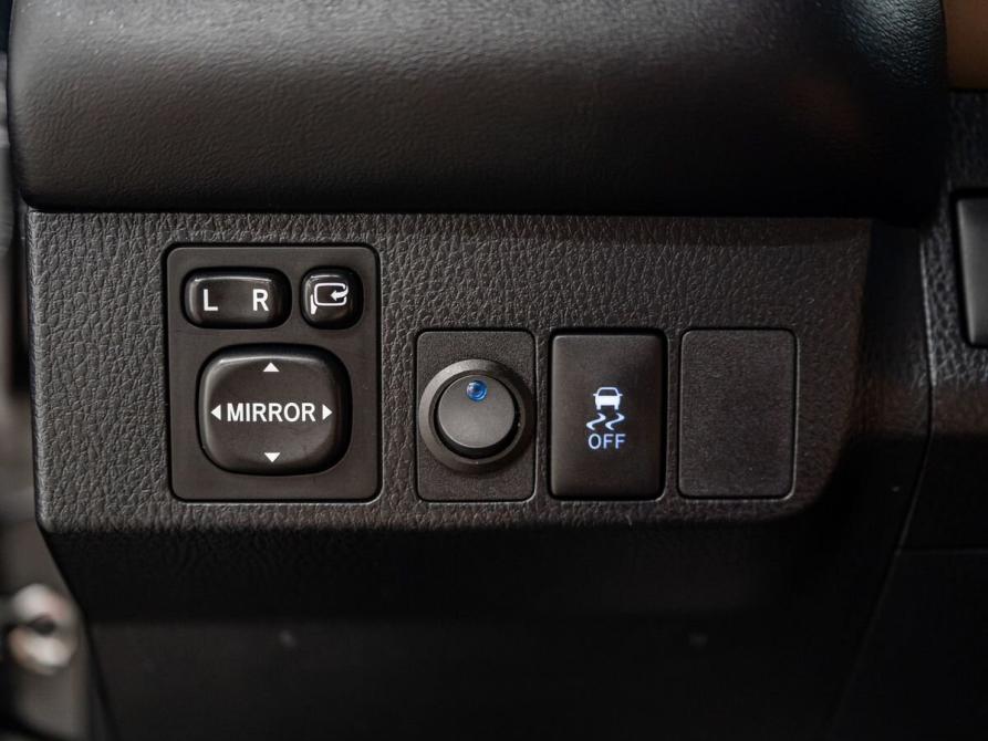 Toyota RAV4 IV (XA40) Красноярск  - изображение 16