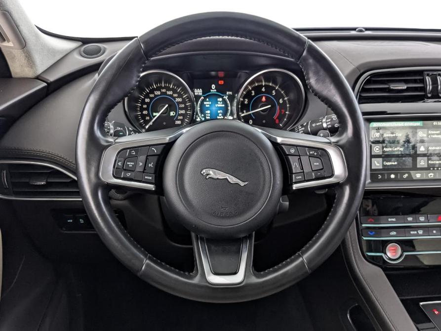 Jaguar F-Pace I Москва  - изображение 22