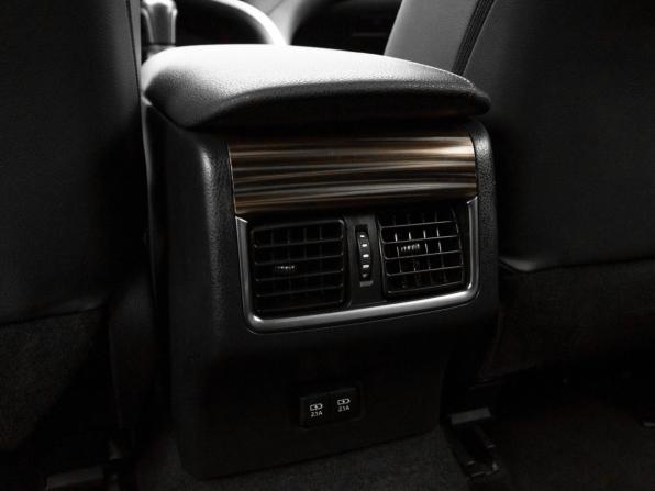 Toyota Camry VIII (XV70) с пробегом 2019 года, цена 3 490 000 рублей, 68190 км, седан, Автокод Объявления