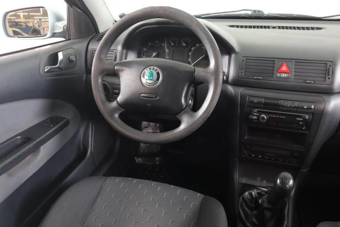 Skoda Octavia I (A4) Рестайлинг с пробегом 2009 года, цена 479 000 рублей, 216000 км, лифтбек, Автокод Объявления