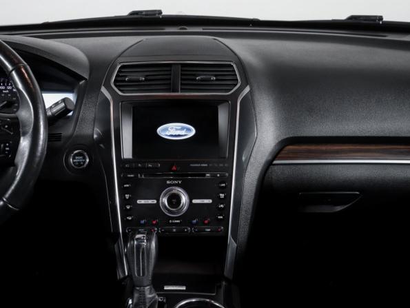 Ford Explorer V Рестайлинг 2 с пробегом 2018 года, цена 2 950 000 рублей, 126428 км, внедорожник, Автокод Объявления