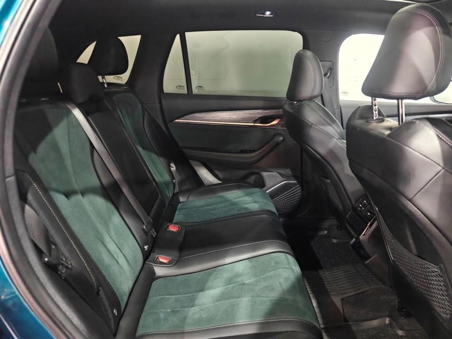 Geely Monjaro I Москва  - изображение 11