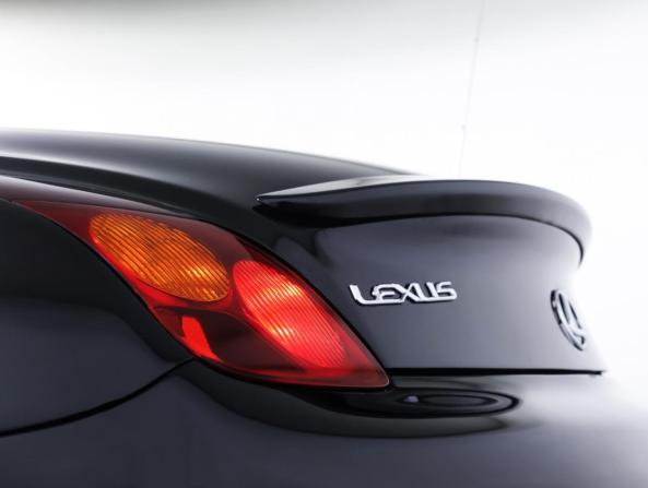 Lexus SC II с пробегом 2002 года, цена 1 585 000 рублей, 304602 км, кабриолет, Автокод Объявления