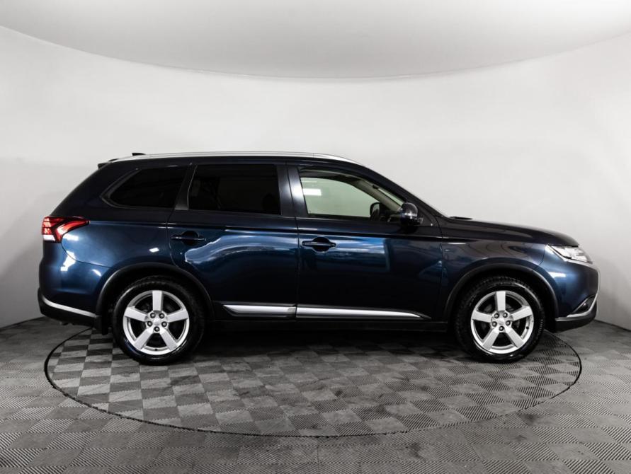 Mitsubishi Outlander III Рестайлинг 3 Санкт-Петербург  - изображение 4