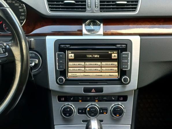 Volkswagen Passat B7 с пробегом 2014 года, цена 849 000 рублей, 337966 км, седан, Автокод Объявления