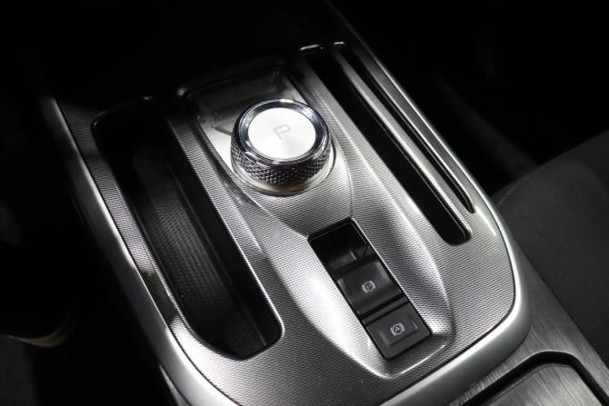 Haval Jolion I с пробегом 2023 года, цена 1 851 000 рублей, 45695 км, внедорожник, Автокод Объявления