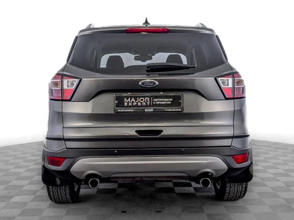 Ford Kuga II Рестайлинг с пробегом 2018 года, цена 1 670 000 рублей, 142000 км, внедорожник, Автокод Объявления