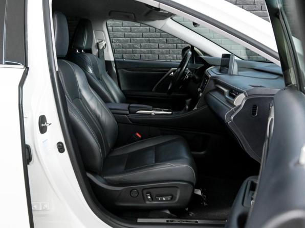 Lexus RX IV Рестайлинг с пробегом 2022 года, цена 6 000 000 рублей, 69637 км, внедорожник, Автокод Объявления