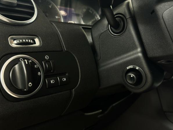 Land Rover Discovery IV с пробегом 2011 года, цена 1 350 000 рублей, 281647 км, внедорожник, Автокод Объявления