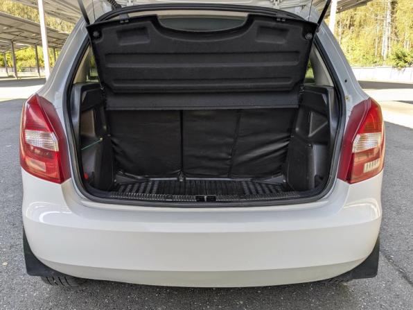 Skoda Fabia II Рестайлинг с пробегом 2012 года, цена 519 900 рублей, 260000 км, хэтчбек, Автокод Объявления