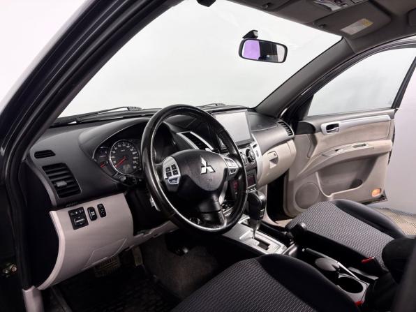 Mitsubishi Pajero Sport II с пробегом 2011 года, цена 1 530 000 рублей, 215287 км, внедорожник, Автокод Объявления