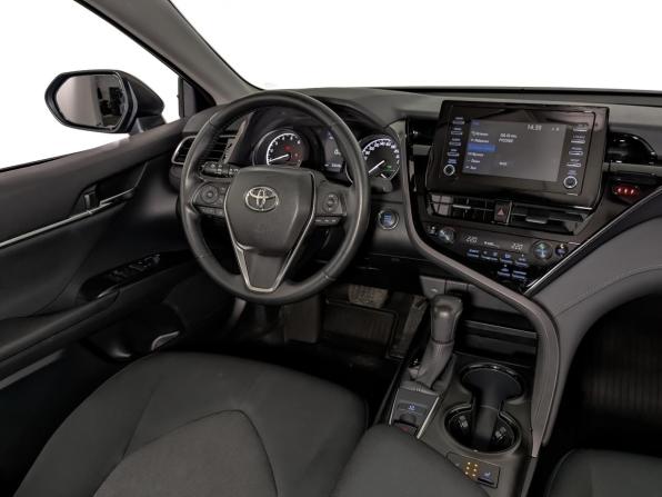 Toyota Camry VIII (XV70) с пробегом 2021 года, цена 2 820 000 рублей, 33324 км, седан, Автокод Объявления