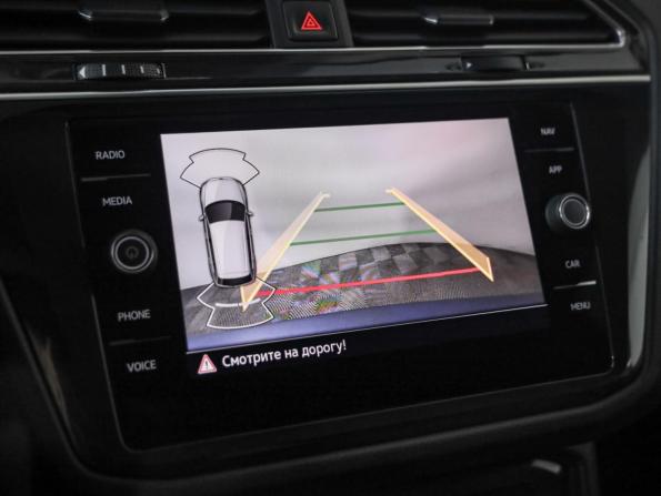 Volkswagen Tiguan II Рестайлинг с пробегом 2021 года, цена 2 499 000 рублей, 151477 км, внедорожник, Автокод Объявления