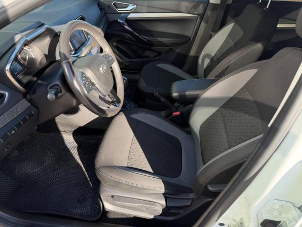 Lada (ВАЗ) Vesta I Рестайлинг (NG) с пробегом 2023 года, цена 1 290 000 рублей, 62933 км, седан, Автокод Объявления