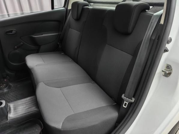 Renault Logan II Рестайлинг с пробегом 2021 года, цена 1 124 000 рублей, 92000 км, седан, Автокод Объявления