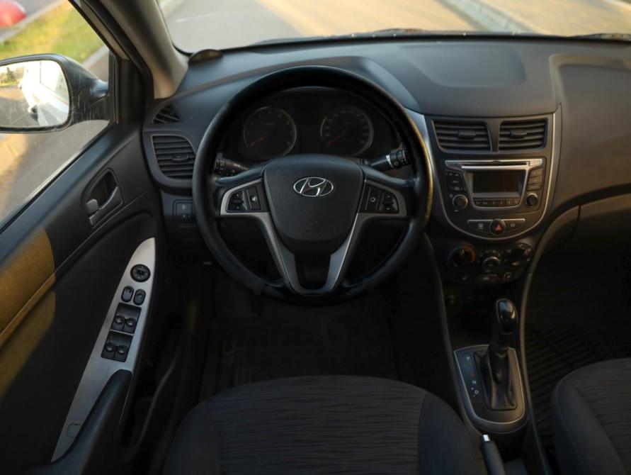 Hyundai Solaris I Рестайлинг Санкт-Петербург  - изображение 12