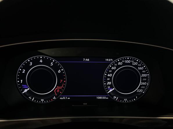 Volkswagen Tiguan II с пробегом 2018 года, цена 2 930 000 рублей, 108549 км, внедорожник, Автокод Объявления