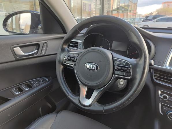 Kia Optima IV Рестайлинг с пробегом 2018 года, цена 1 776 000 рублей, 142453 км, седан, Автокод Объявления