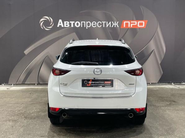 Mazda CX-5 II с пробегом 2018 года, цена 2 825 000 рублей, 55850 км, внедорожник, Автокод Объявления