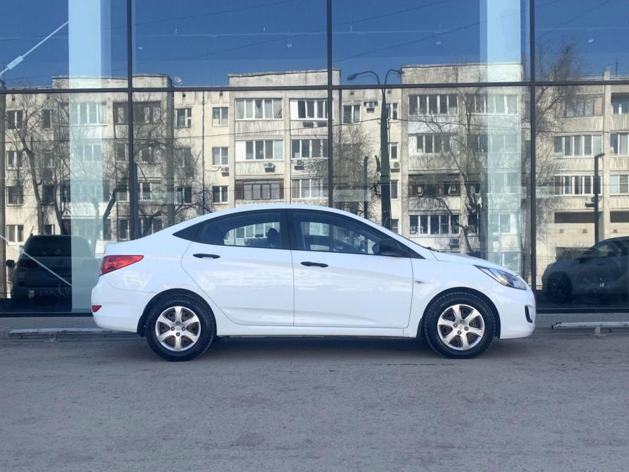 Hyundai Solaris I Самара  - изображение 4