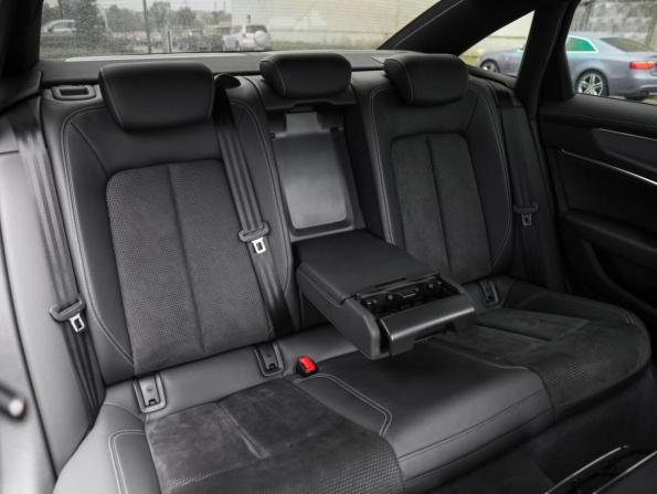 Audi A6 V (C8) с пробегом 2021 года, цена 5 899 000 рублей, 40046 км, седан, Автокод Объявления