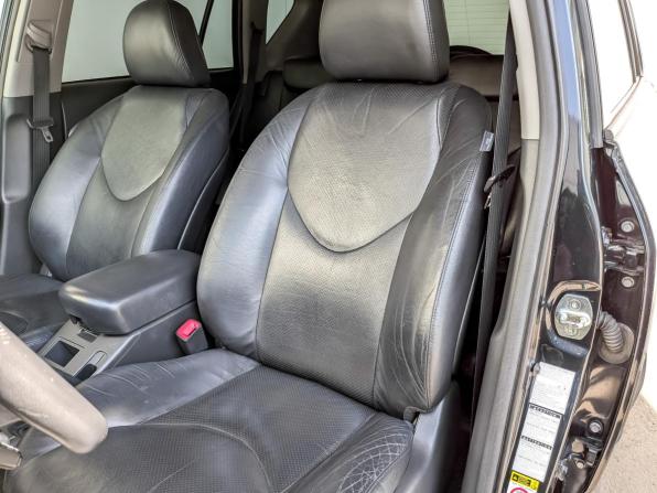 Toyota Ractis II с пробегом 2011 года, цена 1 540 000 рублей, 118930 км, хэтчбек, Автокод Объявления