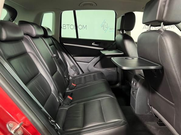 Volkswagen Tiguan I Рестайлинг с пробегом 2011 года, цена 1 138 800 рублей, 249919 км, внедорожник, Автокод Объявления