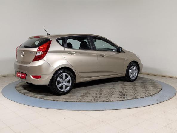Hyundai Solaris I с пробегом 2011 года, цена 689 900 рублей, 184000 км, седан, Автокод Объявления