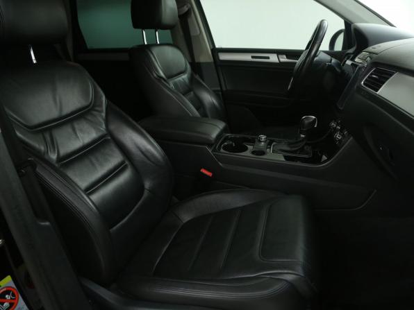 Volkswagen Touareg II с пробегом 2014 года, цена 1 815 000 рублей, 286000 км, внедорожник, Автокод Объявления