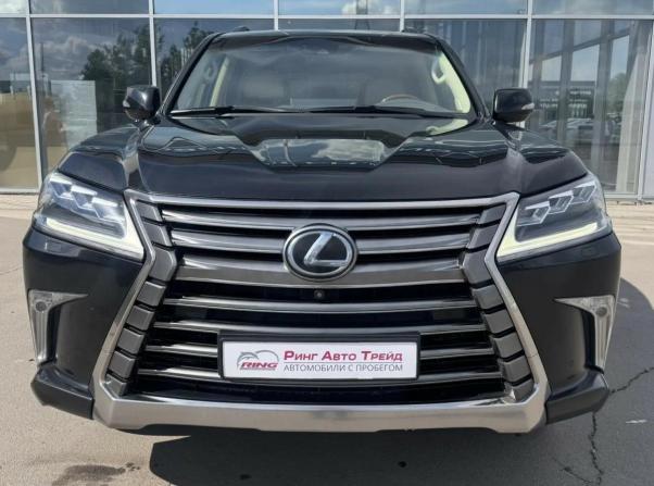 Lexus LX III Рестайлинг 2 с пробегом 2017 года, цена 6 250 000 рублей, 221348 км, внедорожник, Автокод Объявления