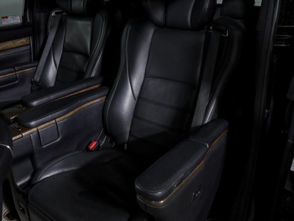 Toyota Alphard III с пробегом 2015 года, цена 3 370 000 рублей, 210045 км, минивэн, Автокод Объявления