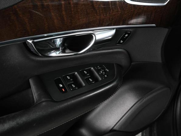 Volvo XC90 II с пробегом 2016 года, цена 3 649 000 рублей, 159510 км, внедорожник, Автокод Объявления
