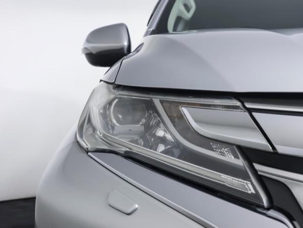 Mitsubishi Pajero Sport III с пробегом 2018 года, цена 2 329 000 рублей, 296284 км, внедорожник, Автокод Объявления