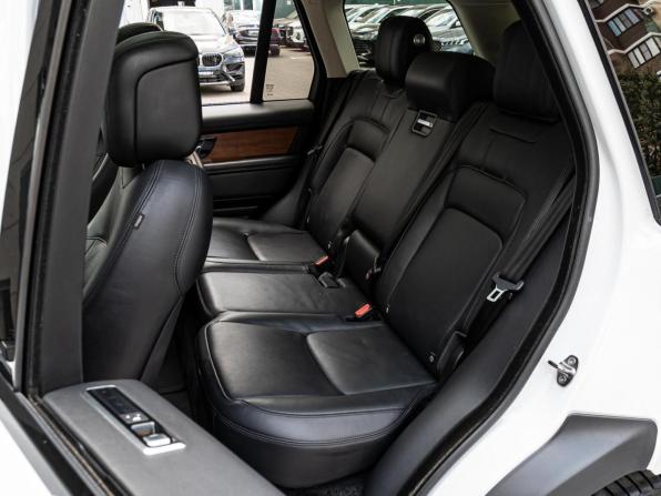 Land Rover Range Rover IV Рестайлинг с пробегом 2018 года, цена 5 350 000 рублей, 159042 км, внедорожник, Автокод Объявления