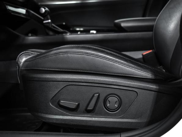 Kia K5 III с пробегом 2020 года, цена 2 340 000 рублей, 126979 км, седан, Автокод Объявления