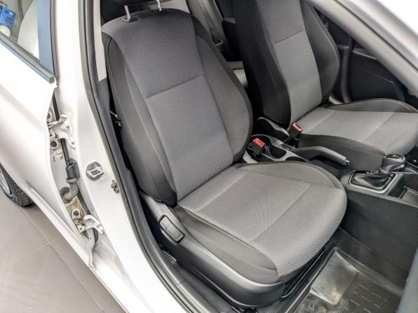 Hyundai Solaris II Рестайлинг с пробегом 2022 года, цена 1 685 000 рублей, 63429 км, седан, Автокод Объявления