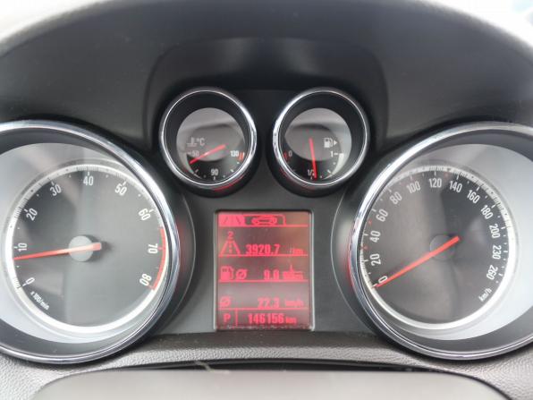 Opel Mokka I с пробегом 2013 года, цена 970 000 рублей, 146156 км, внедорожник, Автокод Объявления