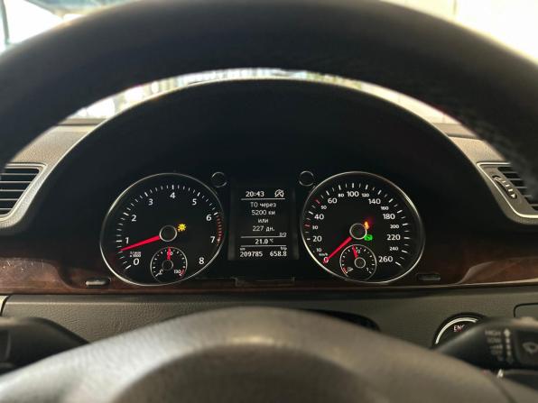 Volkswagen Passat B7 с пробегом 2011 года, цена 1 010 000 рублей, 209785 км, универсал, Автокод Объявления