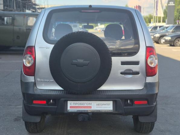 Chevrolet Niva I Рестайлинг с пробегом 2009 года, цена 269 000 рублей, 182600 км, внедорожник, Автокод Объявления
