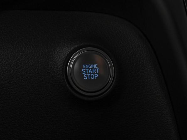 Hyundai Staria I с пробегом 2023 года, цена 5 989 000 рублей, 2033 км, минивэн, Автокод Объявления