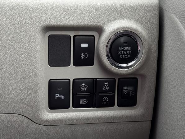 Toyota Passo III с пробегом 2018 года, цена 930 000 рублей, 93760 км, хэтчбек, Автокод Объявления