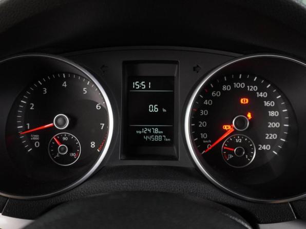Volkswagen Golf VI с пробегом 2011 года, цена 649 000 рублей, 445887 км, хэтчбек, Автокод Объявления