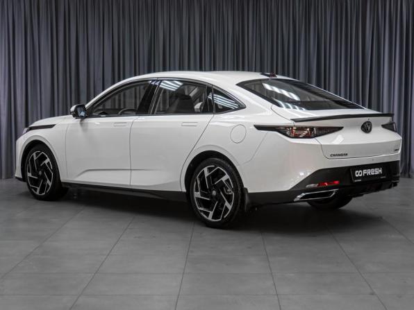 Changan Lamore с пробегом 2024 года, цена 2 099 000 рублей, 59366 км, седан, Автокод Объявления