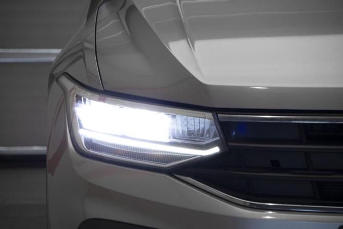 Volkswagen Tiguan II Рестайлинг с пробегом 2020 года, цена 2 449 000 рублей, 55178 км, внедорожник, Автокод Объявления