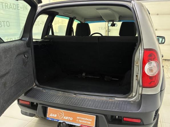Chevrolet Niva I Рестайлинг с пробегом 2018 года, цена 699 000 рублей, 128000 км, внедорожник, Автокод Объявления