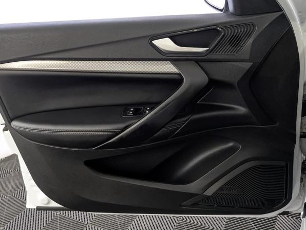 Lada (ВАЗ) Vesta I Рестайлинг (NG) с пробегом 2024 года, цена 1 290 000 рублей, 63827 км, седан, Автокод Объявления