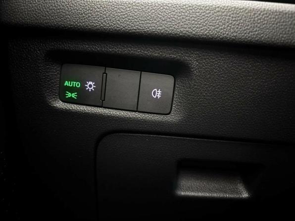 Skoda Octavia IV (A8) с пробегом 2021 года, цена 2 110 000 рублей, 96657 км, лифтбек, Автокод Объявления