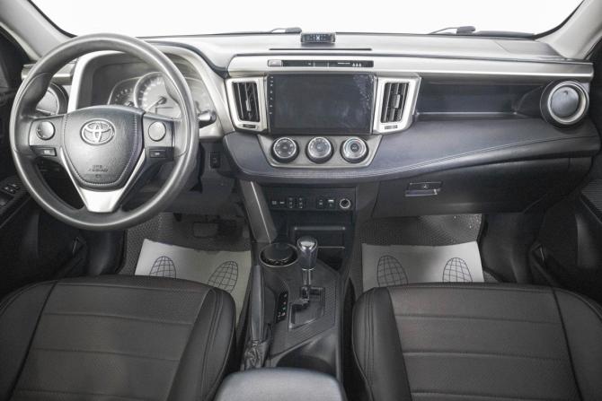 Toyota RAV4 IV (XA40) Рестайлинг с пробегом 2015 года, цена 1 979 000 рублей, 156000 км, внедорожник, Автокод Объявления