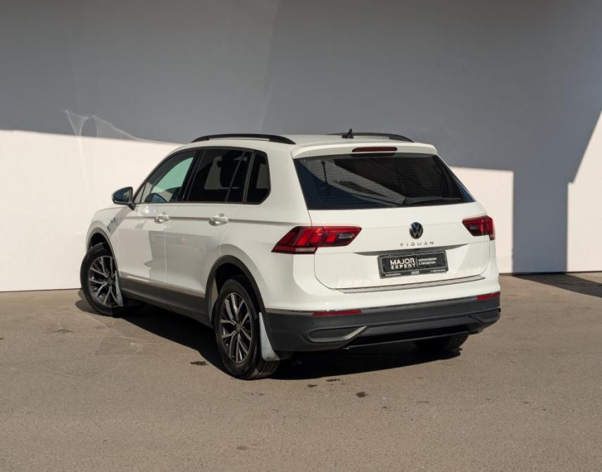 Volkswagen Tiguan II Рестайлинг Москва  - изображение 30