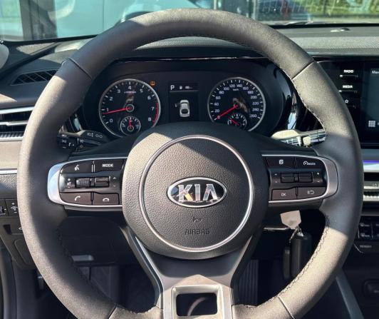 Kia K5 III с пробегом 2020 года, цена 2 350 000 рублей, 100834 км, седан, Автокод Объявления
